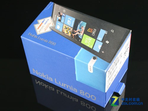 1000ѡ˭? ŵLumia710/800Ա 