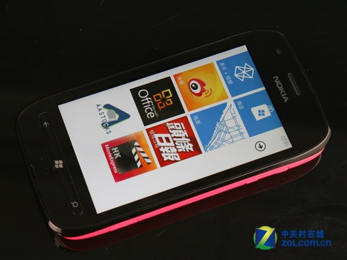 1000ѡ˭? ŵLumia710/800Ա 